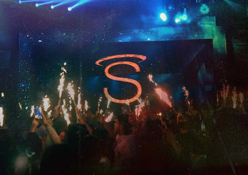 ¡La Noche Cobra Vida en La Santa Puerto Vallarta!
